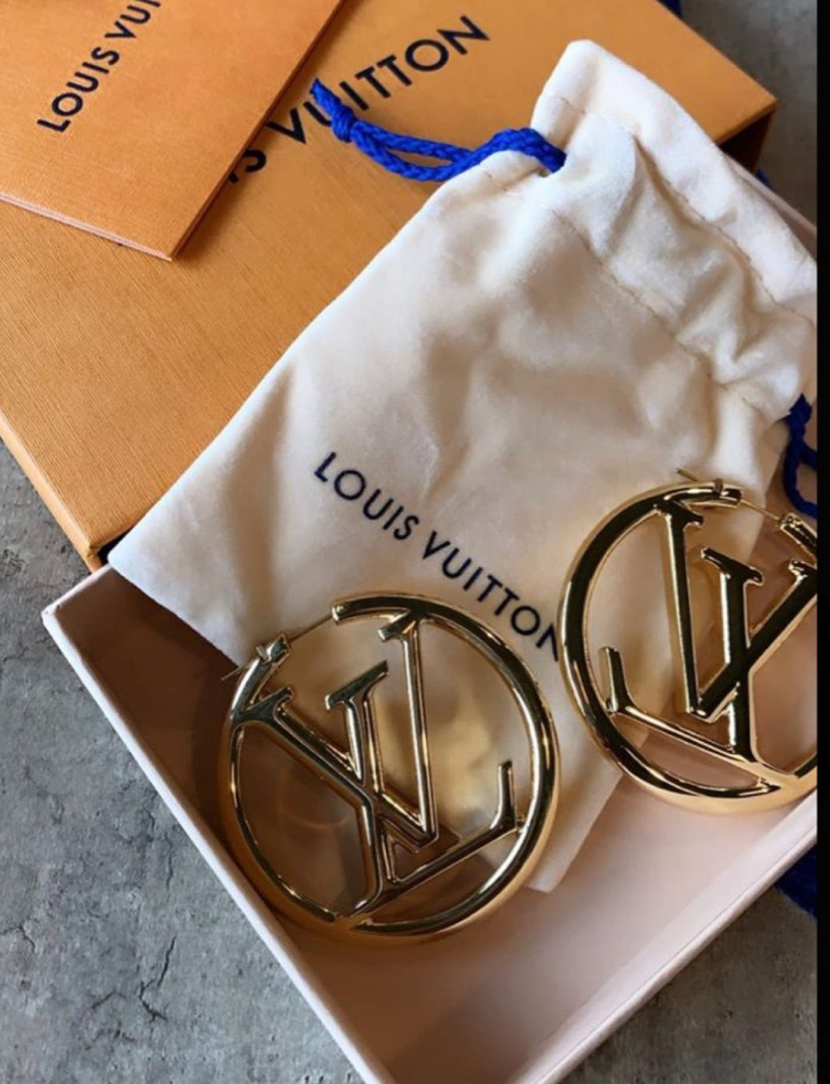 Louis Vuitton Gold Hoop V Earrings w/ Box (Looks New, Excellent